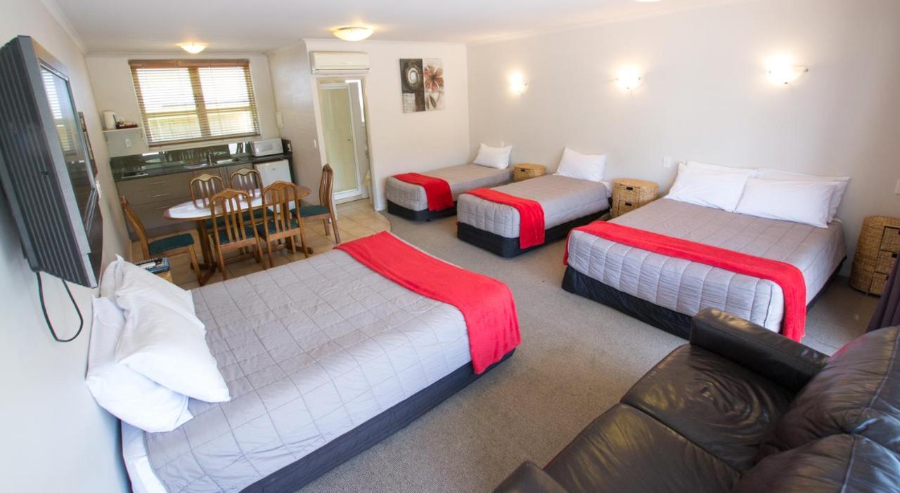 Absolute Lake View Motel Taupo Exterior foto