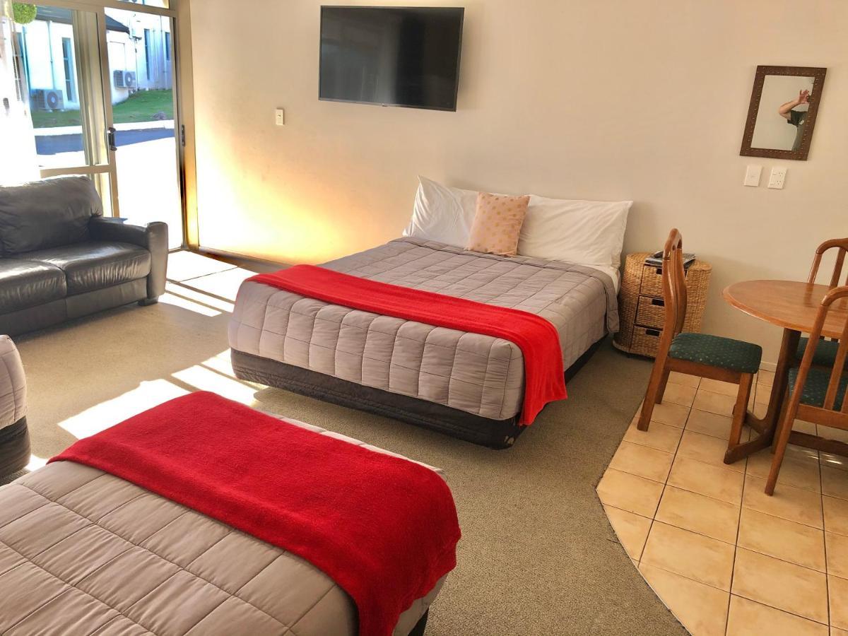 Absolute Lake View Motel Taupo Exterior foto